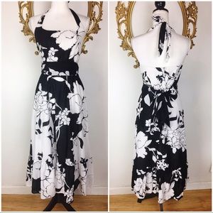 🛑WHBM White and Black Print Dress Size 4